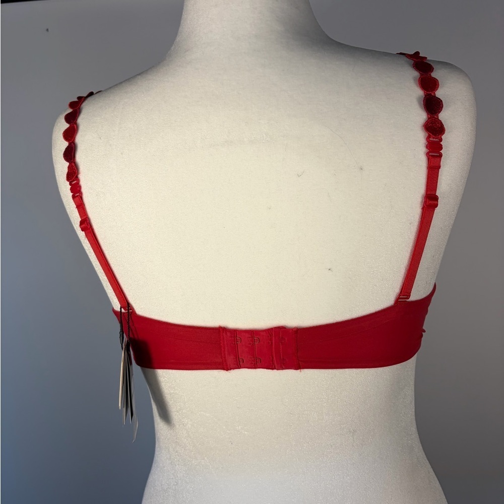 Marie Jo Elegant Red Women's Bra NWT - Picture 6 of 8